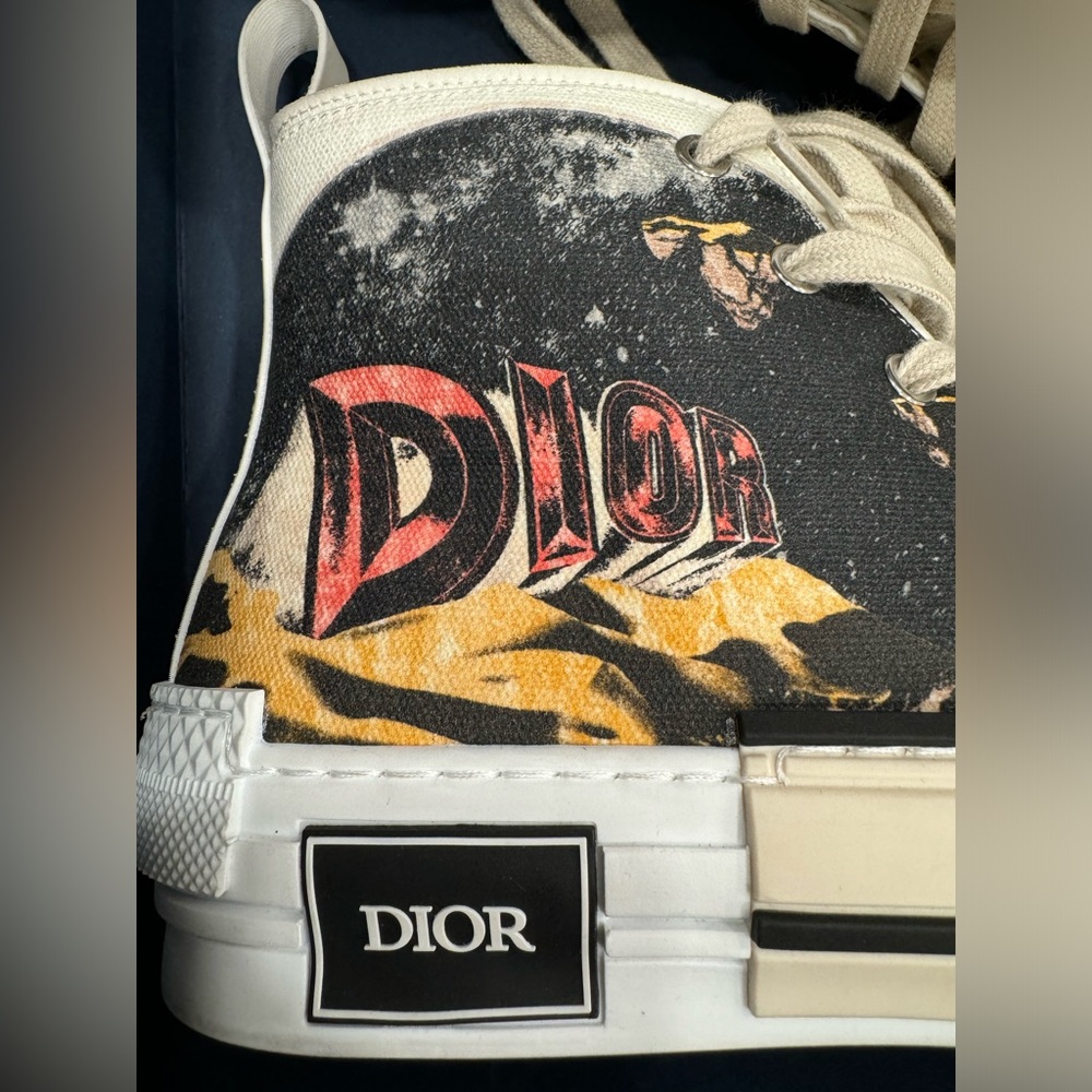 DIOR B23 White Canvas with AsteroDior Signature High Top Sneakers - Picture 9 of 16